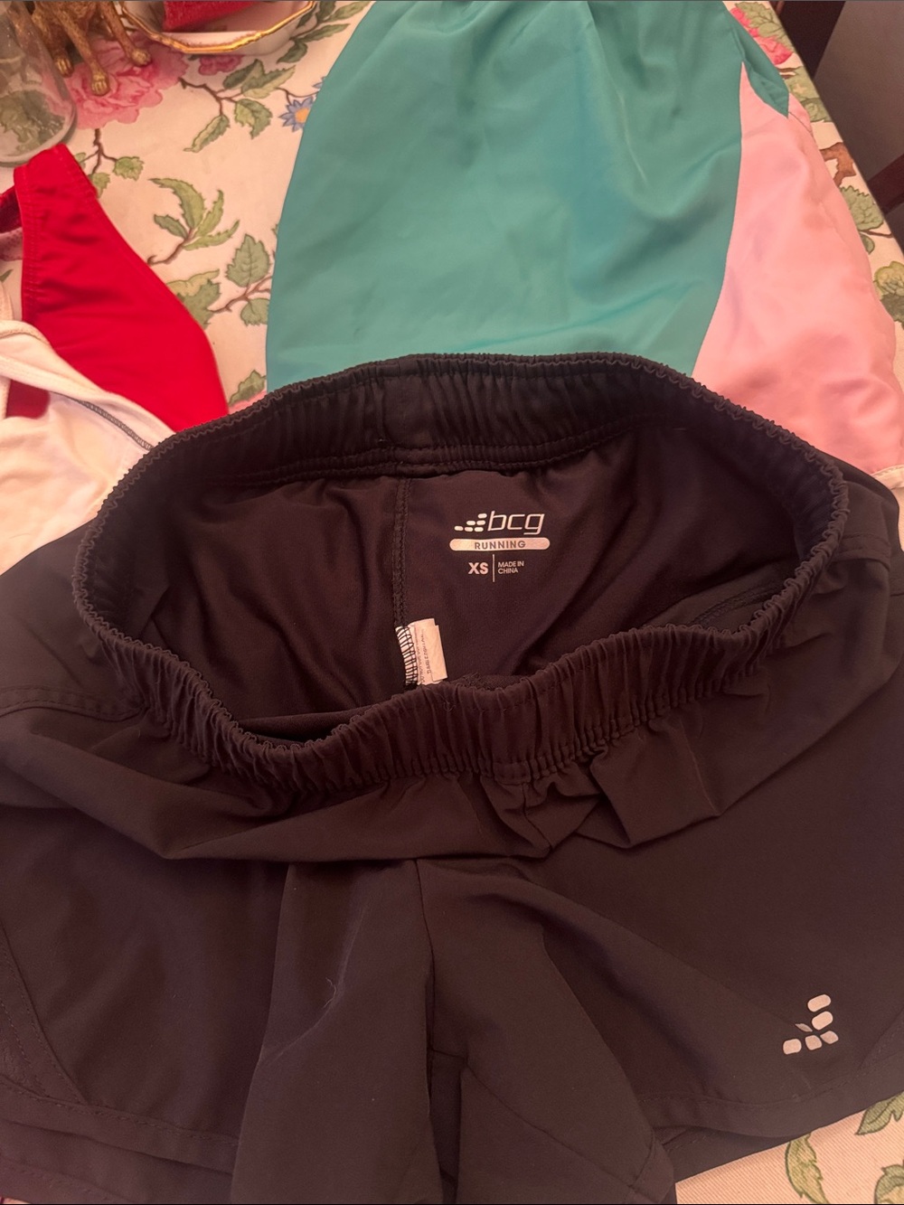 Huge Nike/workout bundle - Picture 10 of 14